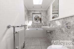 bathroom- click for photo gallery